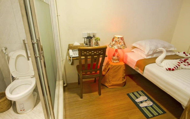Shwe Htee Guest House Chinatown