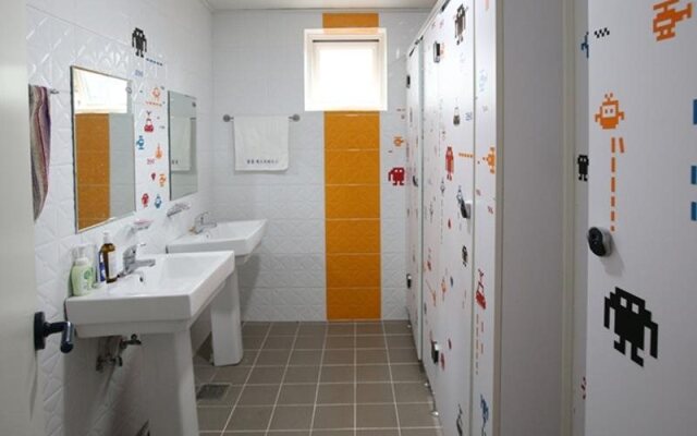 Hul Hul Guesthouse - Hostel