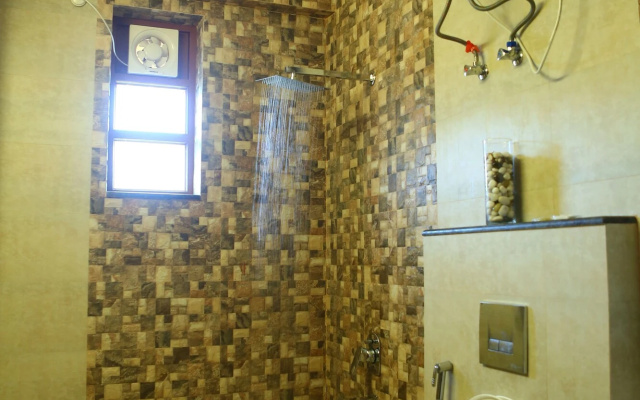OYO Rooms Mussoorie Library – Bathroom – Dehradun