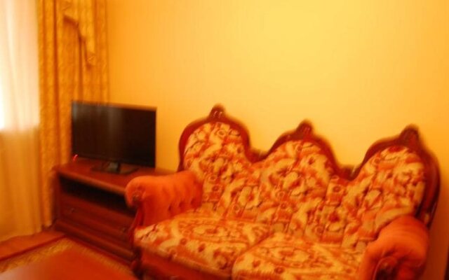 Tan-Sholpan Hotel