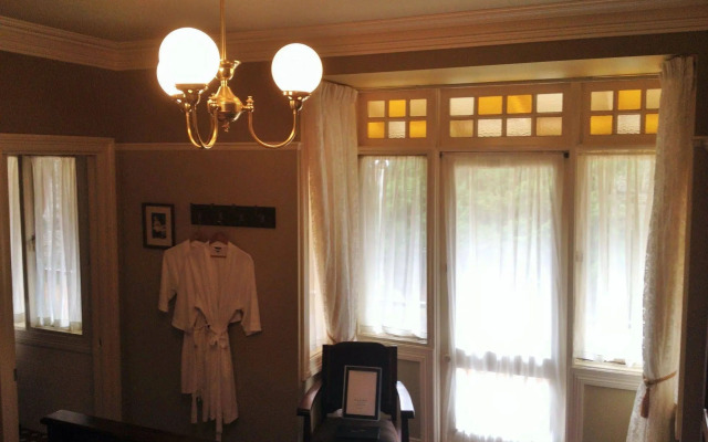 Bethany Manor