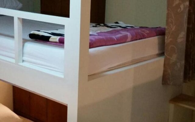 Smile Capsule Hostel