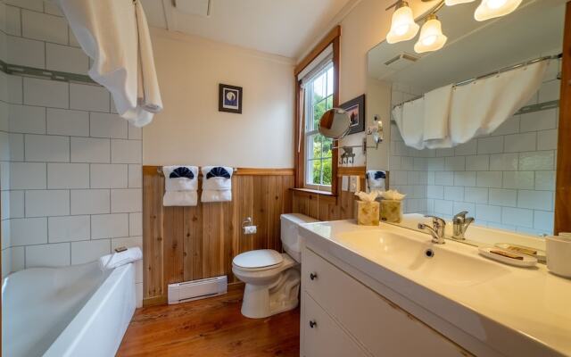 South Chestermans Beach Retreat