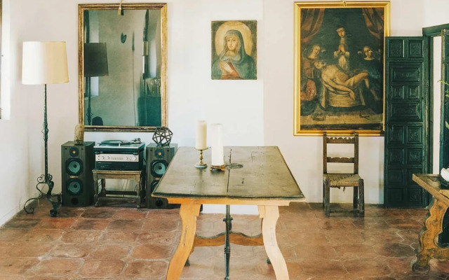 Alhambra Townhouse in Granada