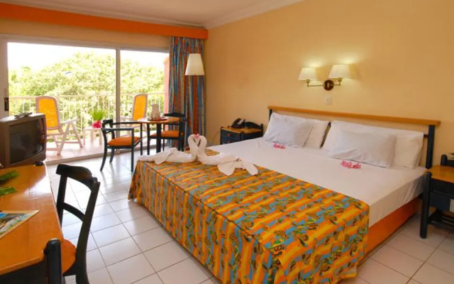 Hotel Mariposa