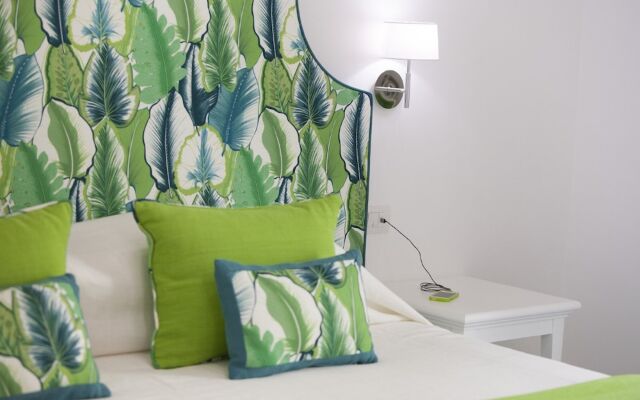 Blue Suite Sorrento Tasso Square