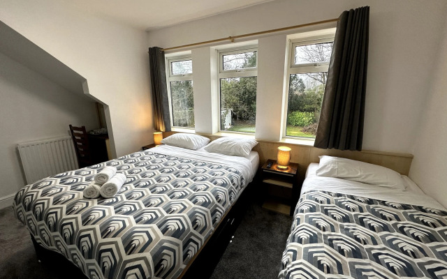 Gainsborough Lodge