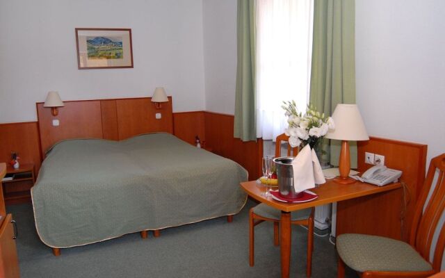 Magita Hotel