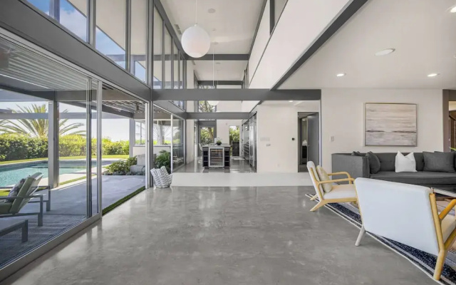 Solara Point - Sunset to Skyline With Pool & Epic Views