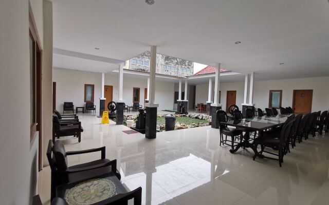 Hotel Sumaryo