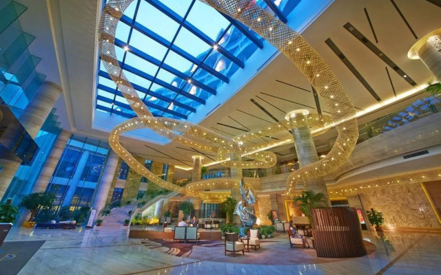 Howard Johnson Hot Spring Resort Wugongshan