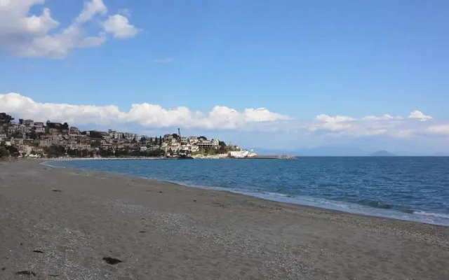 Studios Beach Vythos