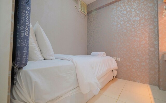 Emerald Functional 2BR Apartment Gading Nias