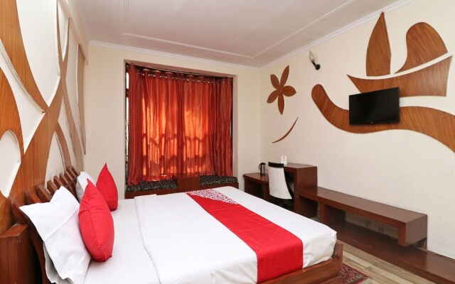 OYO 1820 Hotel Prim Rose