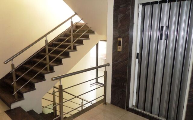 Hotel Rajvikas Residency