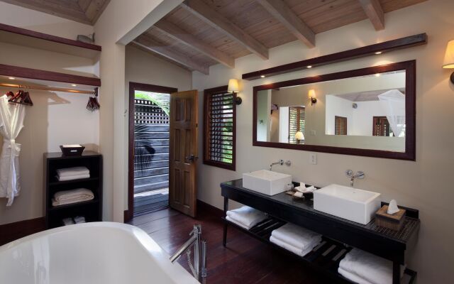 Hermitage Bay - All Inclusive