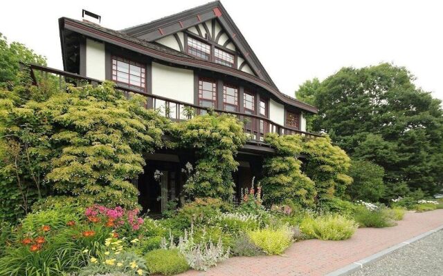 Bass Cottage & Ullikana