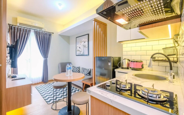 Nice and Homey 2BR at Podomoro Golf View Apartment