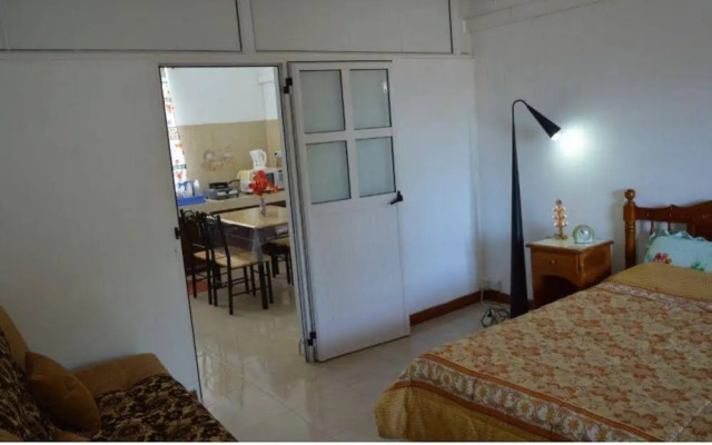 Paradisia Holiday Inn
