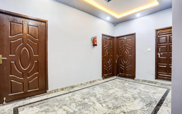 Super Townhouse Ghunghrani Street Godowlia