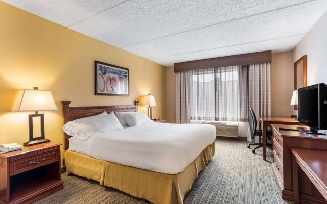 Holiday Inn Express Hotel & Suites Findley Lake