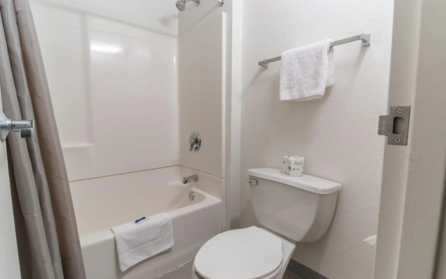 Motel 6 Farmington Hills, MI - Northwest - Farmington Hills
