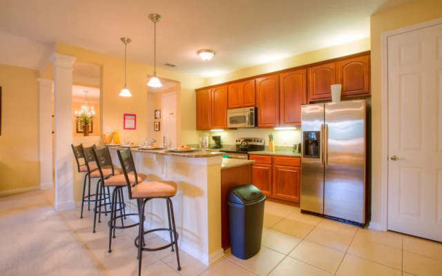 Vista Cay Resort by Casiola Vacation Homes