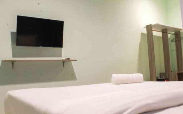 Simply Studio at Way Seputih Residence Near Central Park by Travelio – Guest Rooms – Jakarta