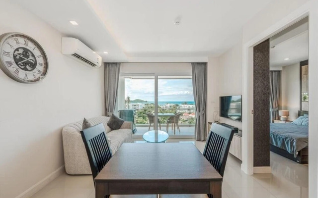1BR Rooftop Pool Ocean View C189