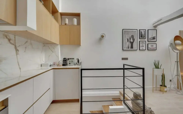 Amazing Historical Parisien Loft Next TO Louvre Area ! - 4