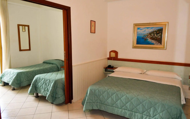 Hotel Condor