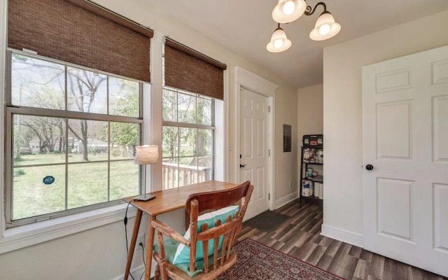 Springfield Home < 1/2 Mi to Commercial Street!