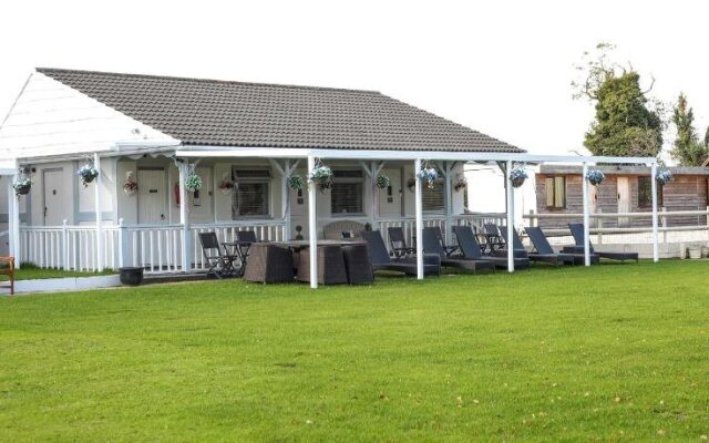 Henley Boutique Lodges