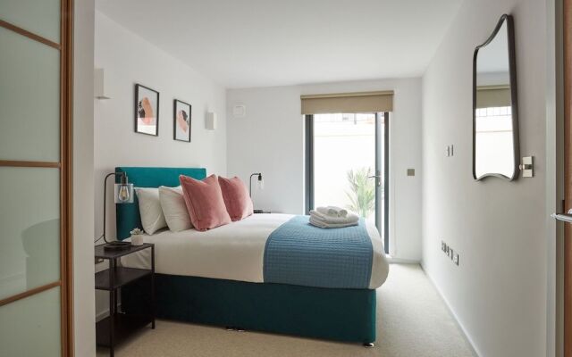 Hammersmith Mews by Viridian Apartments