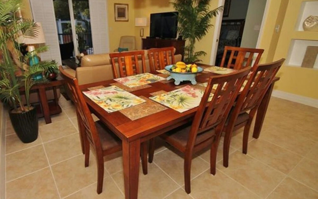 Oceanwalk 14-203 Apartment 3