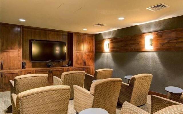 Luxury 1 Bedroom Ski in, Ski out One Ski Hill Residence Located at the Base of Peak 8 with Bowling Alley Onsite