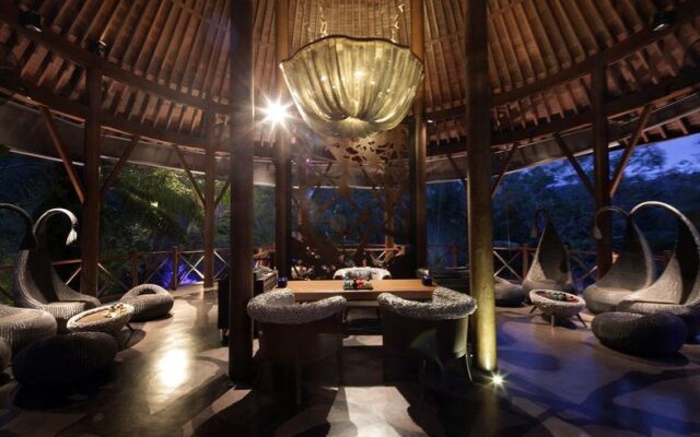 Private Pool Villas By The Slate