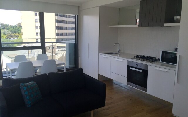 Apartments Melbourne Domain – St Kilda Road