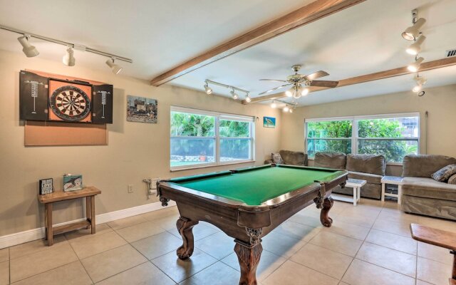 Bradenton Home w/ Beautiful Yard: 4 Mi to Downtown
