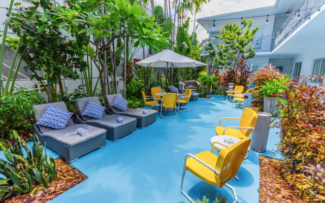 Seaside All Suites Hotel