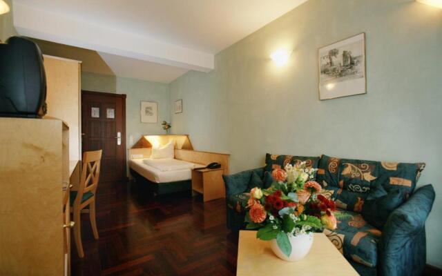 Hotel Hoepfner Burghof