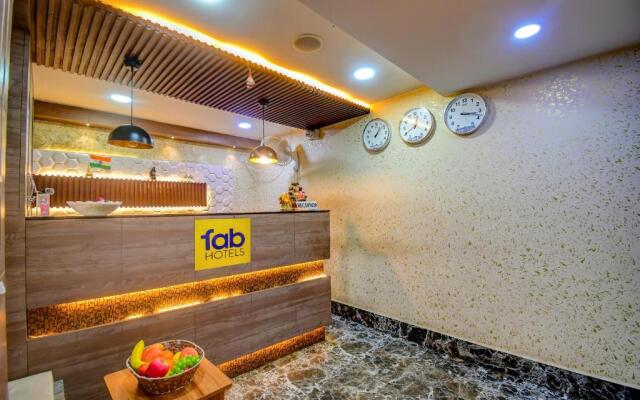 FabHotel Prime Grand Palace
