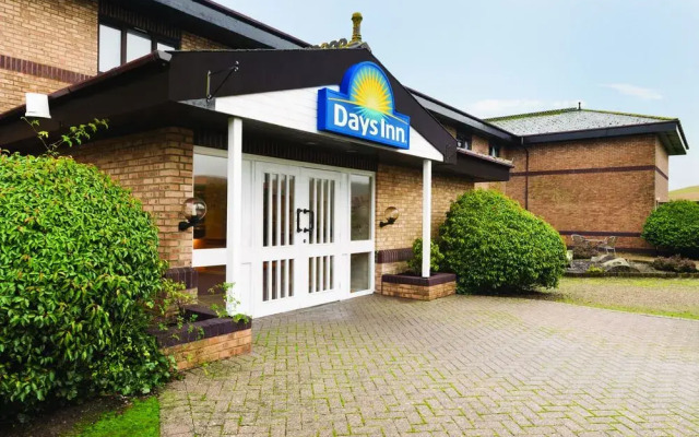 Days Inn Abington M74