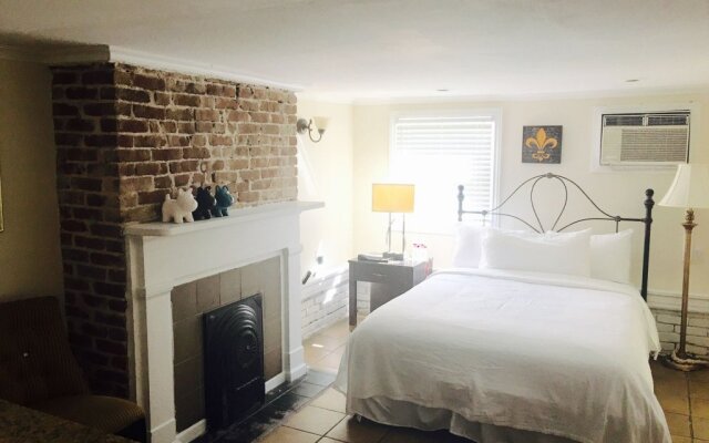 NOLA Grand Canal Hotel
