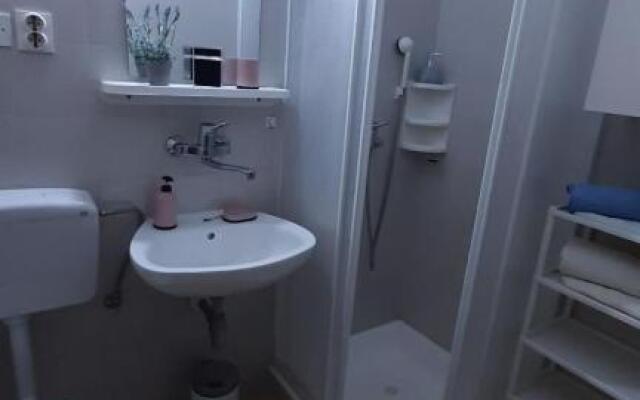 Apartments Žeki - 20m from sea