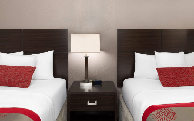 Ramada by Wyndham El Paso