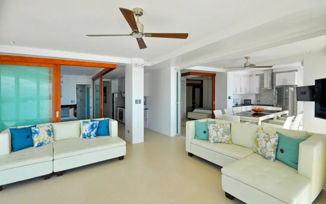 Spectacular Oceanview Penthouse