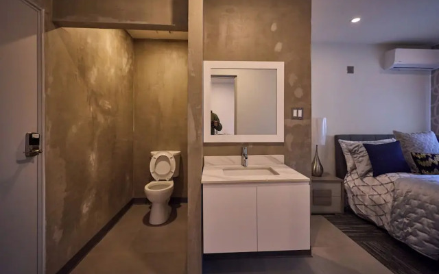 Ola Boutique Hotel