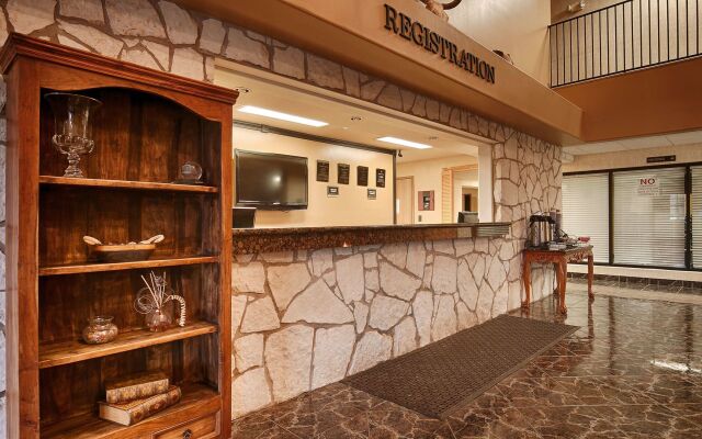 Texan Inn By OYO Beeville US-181