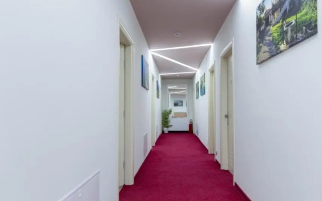 Hotel Emigranti 2